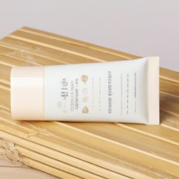 美容护肤小常识：科学有效的100个方法让你拥有健康光彩的肌肤