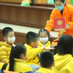 学美容护肤行业怎么样？看看这个快速发展的行业吧！