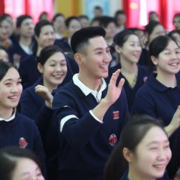 <strong>美容</strong>护肤行业在五行中属于什么行业？探寻传统哲学与现代商业的契合点