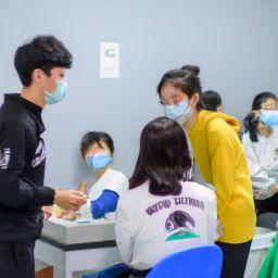 <strong>美容</strong>护肤技术课程标准：培养专业人才的关键